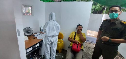 Terpidana Angga menjalani rapidtest sebelum dijebloskan ke LP Kedungpane, Semarang