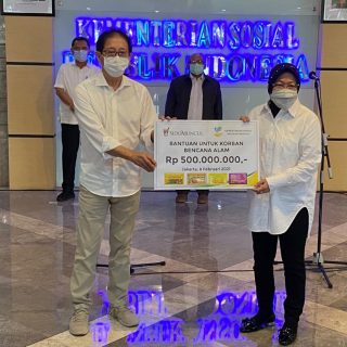 Sido Muncul Bantu Korban Bencana Melalui Kemensos yang diterima Mensos Risma