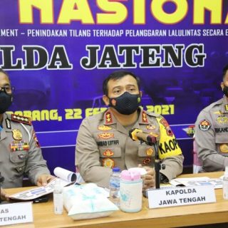 Kapolda Jateng Irjen Pol Ahmad Lutfi memberikan keterangan soal pemasangan ETLE di 26 titik.