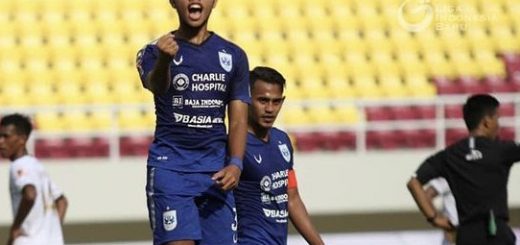 Farrel Arya Trisandika meluapkan kegembiraan seusai mencetak gol ke gawang Tira Persikabo