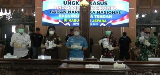 BNNP Jateng memberi keterangan kepada pers soal penungkapan kasus penyalahgunaan narkoba di Jepara