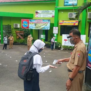 PTM di SMP N 2 Semarang