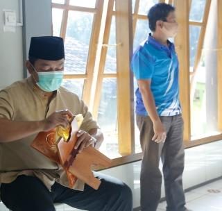 Wali Kota Semarang Hendrar Prihadi terbitkan surat edaran larangan mudik.