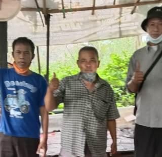 Para juara turnamen internal BMP,  Aris Riyanto (paling kanan), Yudiyanto (tengah) dan Isheru Pratikno (kiri)
