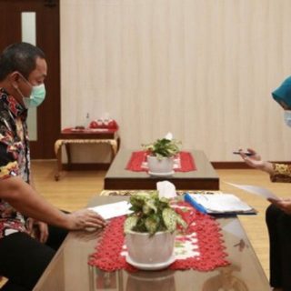 Wali Kota Semarang Hendrar Prihadi imbau masyarakat sukseskan Program Pendataan Keluarga 2021.