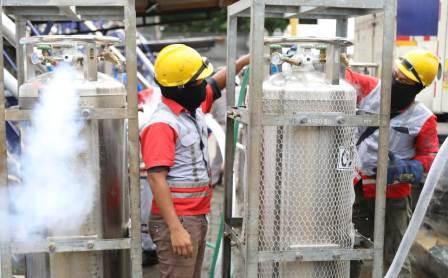 PT Samator Kendal terus memroduksi oksigen untuk kebutuhan rumah sakit di Jateng