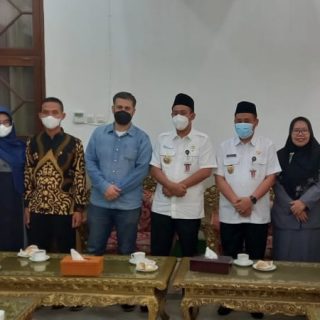 Jajaran pimpinan dan pengurus STIT Pemalang melakukan audiensi dengan Bupati Mukti Agung Wibowo
