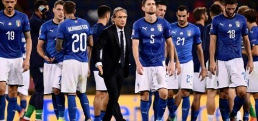Pelatih Timnas Italia Roberto Mancini bersama tim Gli Azzuri yang dipersiapkan di Piala Eropa 2020.