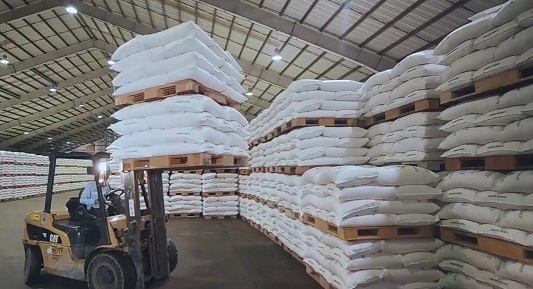 Jutaan ton aminonik produksi PT Pupuk Kalimantan Timur siap diekspor ke negara tujuan.