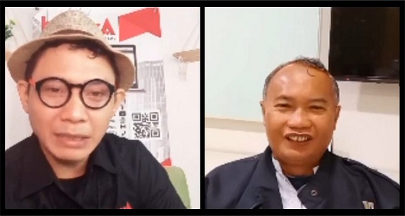 Manager UKM PT Sriboga Flour Mill, Irfan Wahyudi (kanan) dipandu Rachman Polalo (kiri) saat tampil pada acara live IG “Ngos-Ngosan”, di Studio Awal.id, Jumat, (20/8).