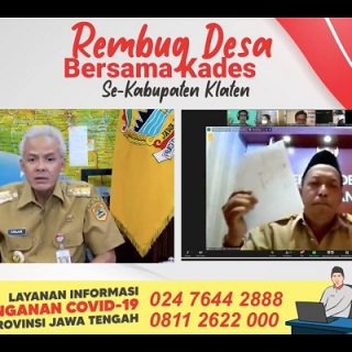 Kades Tijayan Klaten, Joko Lasono, mengadukan data Bansos kepada Gubernur Jateng Ganjar Pranowo dalam acara Rembug Desa secara virtual, Senin (2/8).