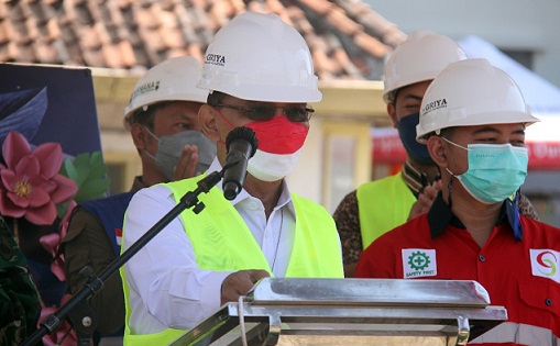 Kepala Kantor Wilayah (Kanwil) Jawa Tengah A Yuspahruddin melakukan ground breaking pemasangan tiang pancang pembangunan Rutan Semarang.