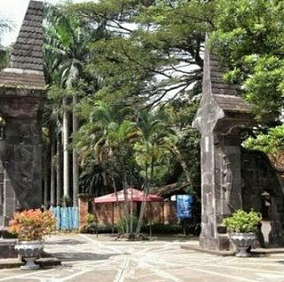 Kampoeng Wisata Taman Lele Semarang