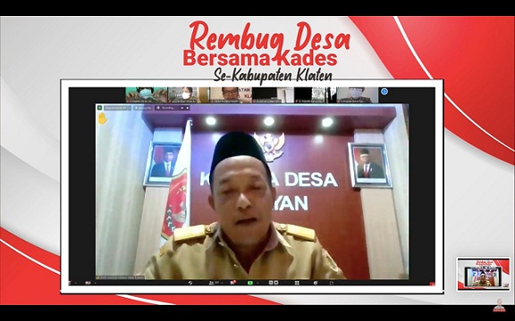 Kades Joko Laksono ketika mengikuti Rembug Desa secara vitual dengan Gubernur Ganjar Pranowo, beberapa waktu lalu