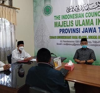 Jajaran manajemen PT Indonesia Power Semarang PGU yang dipimpin GM Mulyadi Koto melakukan audiensi dengan pengurus MUI Jateng di Wisma Tamu kompleks MAJT Semarang