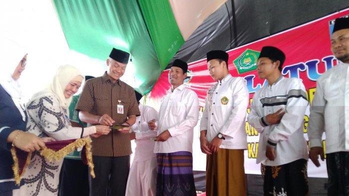 Para pengajar keagamaan di Jateng secara rutin menerima dana insentif dari Pemprov Jateng. Mereka berharap pemberian itu terus berlanjut