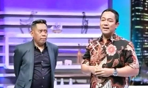 Tukul Arwana (kiri) saat bersama Wali Kota Semarang Hendrar Prihadi dalam salah satu acara di Ibu Kota Provinsi Jateng.