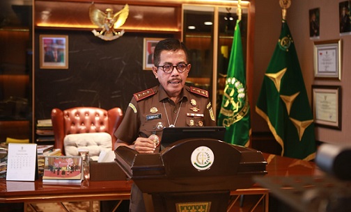 Wakil Jaksa Agung Setia Untung Arimuladi SH MHum mewakili Jaksa Agung ST Burhanuddin SH MH saat menutup Rakernis Bidang Pidsus usus secara virtual, di ruang kerjanya, di Gedung Menara Kartika Adhyaksa Kebayoran Baru Jakarta Selatan, Kamis (16/9).