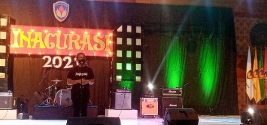 Pentas inagurasi mahasiswa baru UPGRIS