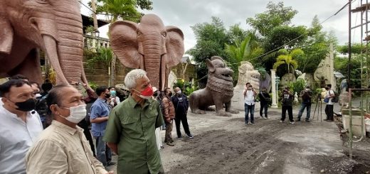 Gubernur Jateng, Ganjar Pranowo, mengunjungi dan meresmikan Borobudur Edupark yang terletak di Desa Pabelan, Kecamatan Mungkid, Kabupaten Magelang, Minggu (9/1)