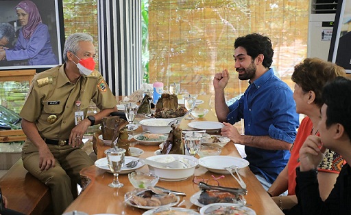 Ketua Komite FFI, Reza Rahardian menemui Gubernur Jawa Tengah, Ganjar Pranowo, terkait rencana acara malam nominasi FFI 2022 di Candi Borobudur