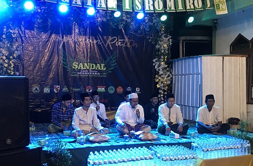 Acara Mujahadap yang digelar Ponpes Sandal, Semarang, Jumat malam (4/3).