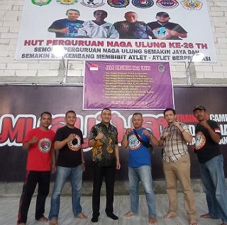 Ketua Umum KONI Kota Semarang, Arnaz Agung Andrarasmara, mengunjungi Sasana Naga Ulung di Jalan Citandui 2/31 Semarang, Rabu (23/3)