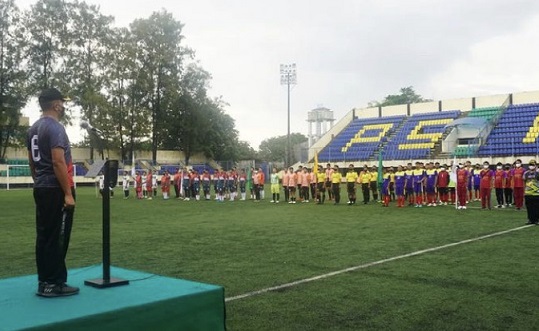 Komandan Dandim 0733/ Kota Semarang, Letkol Inf Honi Havana saat membuka Liga Santri Tiga Pilar Dandim 0733 KS Cup