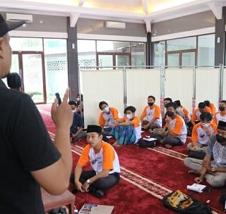 PELATIHAN VIDEOGRAFI. Para peserta pelatihan videografi yang digelar Persatuan Karyawan Film dan Televisi (KFT) Korda Semarang