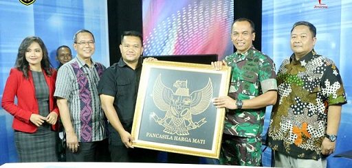 Wakil Ketua DPRD Kota Semarang, Wahyoe Winarto (kanan), menjadi narasumber pada dialog interaktif bersama DPRD Kota Semarang dengan tema “Pancasila Pemersatu Bangsa”, di Studio Metro TV Semarang, Selasa (24/5)