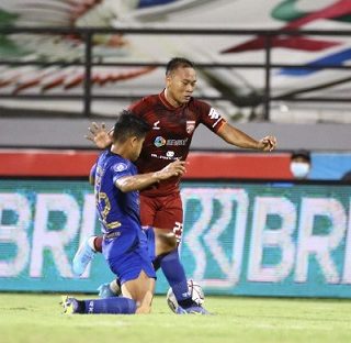 Wawan Febrianto saat Borneo FC melawan PSIS di Bali, BRI Liga 1 2021/2022