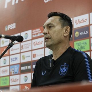 Pelatih Kepala PSIS Semarang Sergio Alexandre