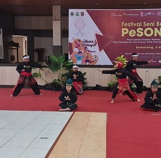 Opening ceremony kegiatan PeSoNas 2022 yang dibuka oleh Menteri Pemuda dan Olahraga, Zainudin Amali di Holy Stadium, Semarang, Senin (4/7). (Foto dok: Istimewa) 