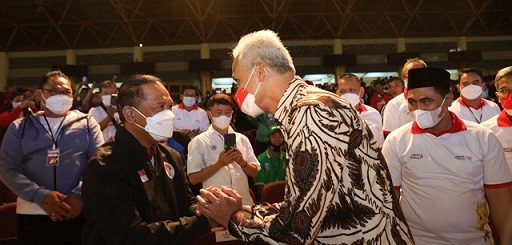 Pembukaan Pekan Special Olympics Nasional (Pesonas) 2022 berlangsung di Holy Stadium, Kota Semarang, dihadiri  Menteri Pemuda dan Olahraga RI Zainudin Amali dan Gubernur Jateng Ganjar Pranowo, Senin (4/7/2022) malam