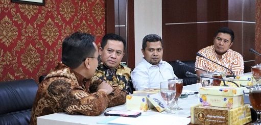Jajaran pimpinan DPRD bersama Komisi A melakukan pertemuan dengan KPU Jateng terkait Pilkada 2024.