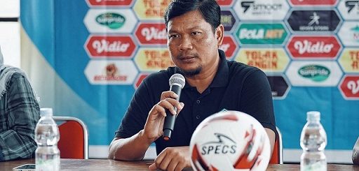 Pelatih Nusantara United, Slamet Riadi