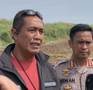 Kombes Pol Djuhandani Rahardjo Puro saat mendatangi TKP didampingi Kapolrestabes Semarang