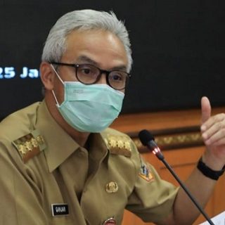 Gubernur Ganjar Pranowo