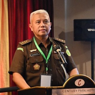 Jampidmil Anwar Saadi