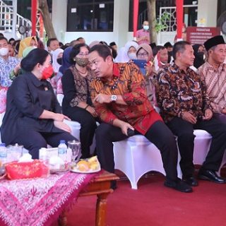 Hendi saat menghadiri acara Safari Politik Puan Maharani di Kota Semarang, Minggu (18/9). Dok Photo Humas Pemkot Semarang