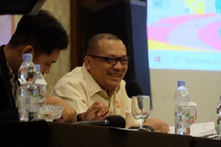 Kabid Hukum KONI Jateng, Ali Purnomo menjadi nara sumber pada diskusi Problem Solving Mengatasi Masalah dalam Mempertahankan Prestasi yang Gemilang pada Porprov 2023, yang diselenggarakan KONI Kota Semarang di Hotel Santika Premiere, Jumat (14/10/2022)