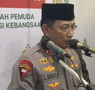 Kapolri, Jenderal Listyo Sigit saat menyampaikan pesan dalam acara peringatan Hari Sumpah Pemuda di Universitas Islam Negeri (UIN) Walisongo Kota Semarang.