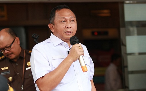 Kepala Pusat Penerangan Hukum Kejaksaan Agung,  Dr Ketut Sumedana memberikan pengarahan Focus Grup Disscussion (FGD) secara daring kepada peserta Kasi Penkum, Kasi Intel dan para peserta di lingkungan Kejaksaan Agung, Selasa (25/10/2022).