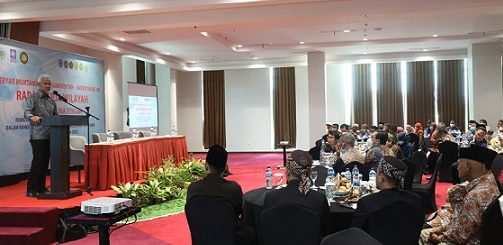 Gubernur Jawa Tengah, Ganjar Pranowo, hadir dan memberi sambutan pada Rakerwil Majelis Pembina Kesehatan Umum (MPKU) di Hotel Horison Kota Semarang, Sabtu (12/11)