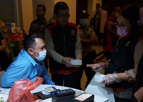 Penggeledahan rumah Agus Hartono