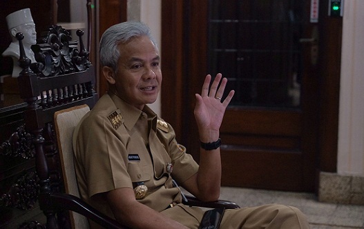 Gubernur Jateng Ganjar Pranowo mengikuti secara virtual, Rapat Koordinasi Pasca Kebijakan PPKM yang dipimpin Kementerian Dalam Negeri, Senin (2/1/2023)