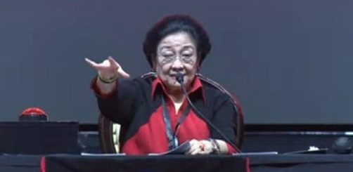 Ketua PDIP Megawati  Umum PSoekarnoputri