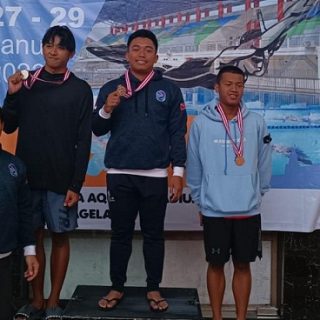 Noval Lutfi Zaini, salah satu atlet selam POSSI Kota Semarang meraih medali emas pada Kejuaraan Finswimming Kelompok Umur Tingkat Jawa Tengah Tahun 2023, yang berlangsung di Kolam Renang Samapta Aquatic Stadium, Magelang, 27-29 Januari 2023