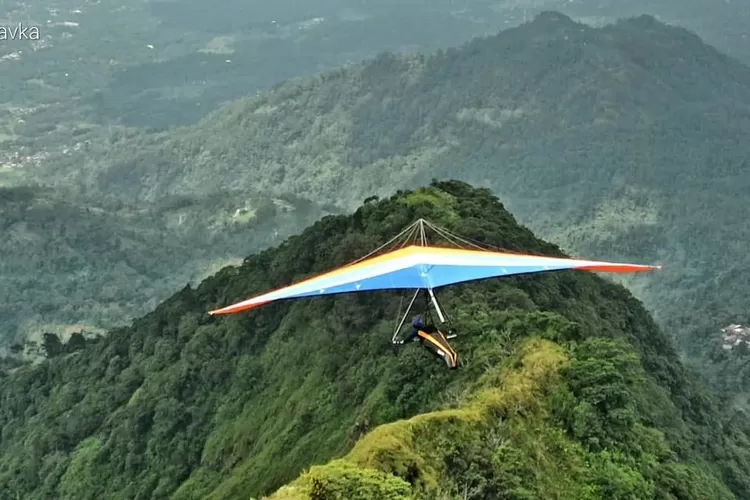Gantole di Gunung Gajah, Kabupaten Semarang