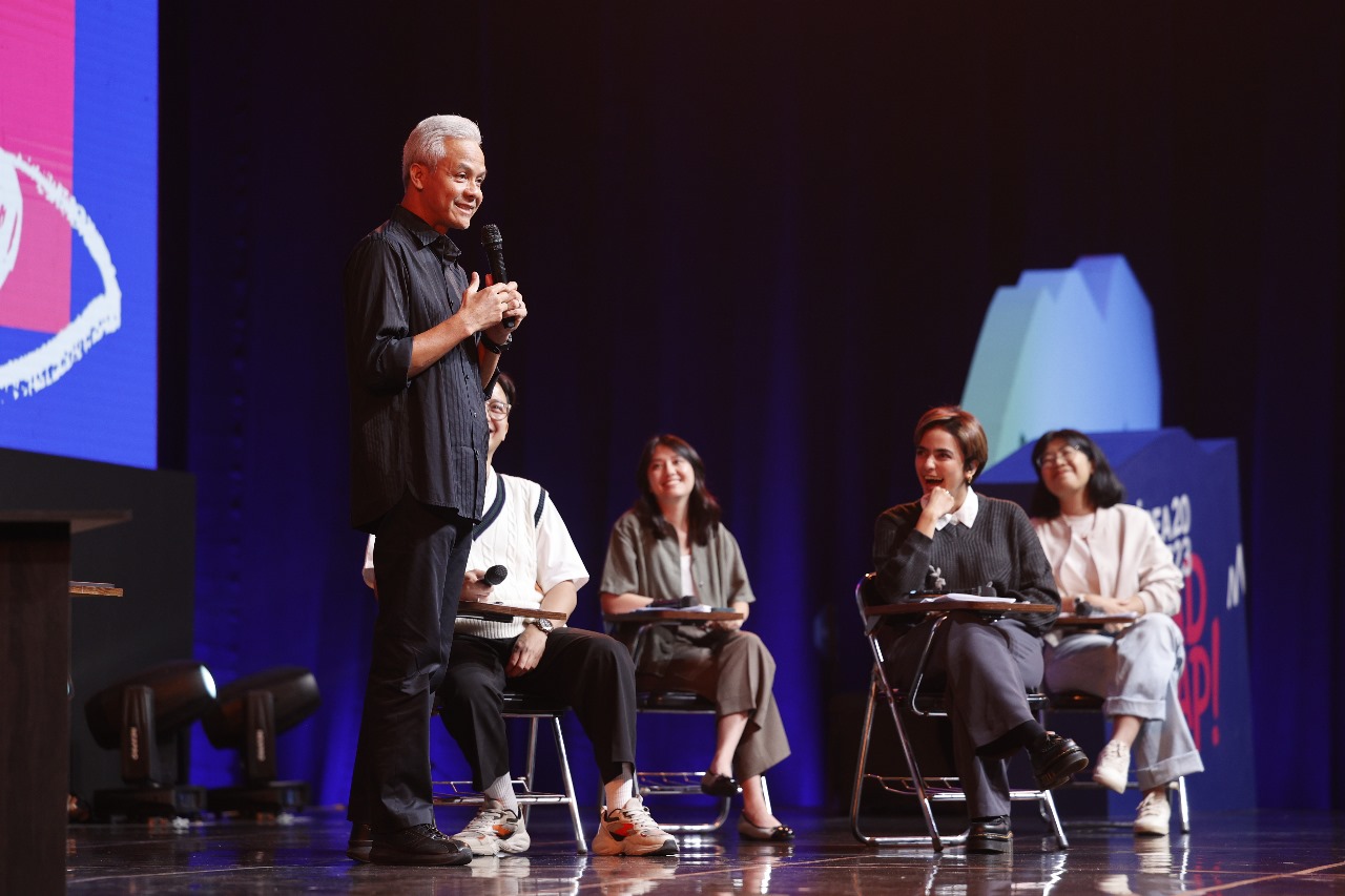 Calon Presiden 2024 Ganjar Pranowo, hadir dan menjadi pembicara acara “Ideafest Lead The Leap” di Jakarta Convention Centre (JCC), Sabtu (30/9/2023)